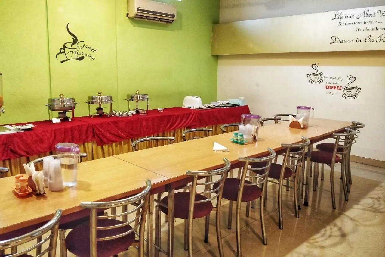 גורגאון Asian Suites Iffco Metro 584